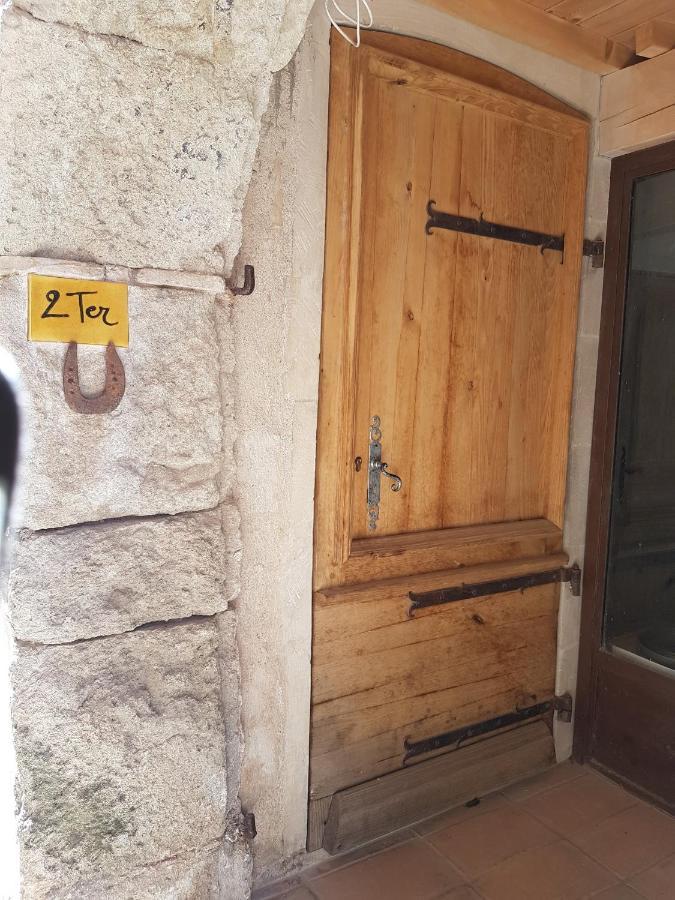 Les Studios De St Guilhem Saint-Guilhem-le-Desert Zewnętrze zdjęcie