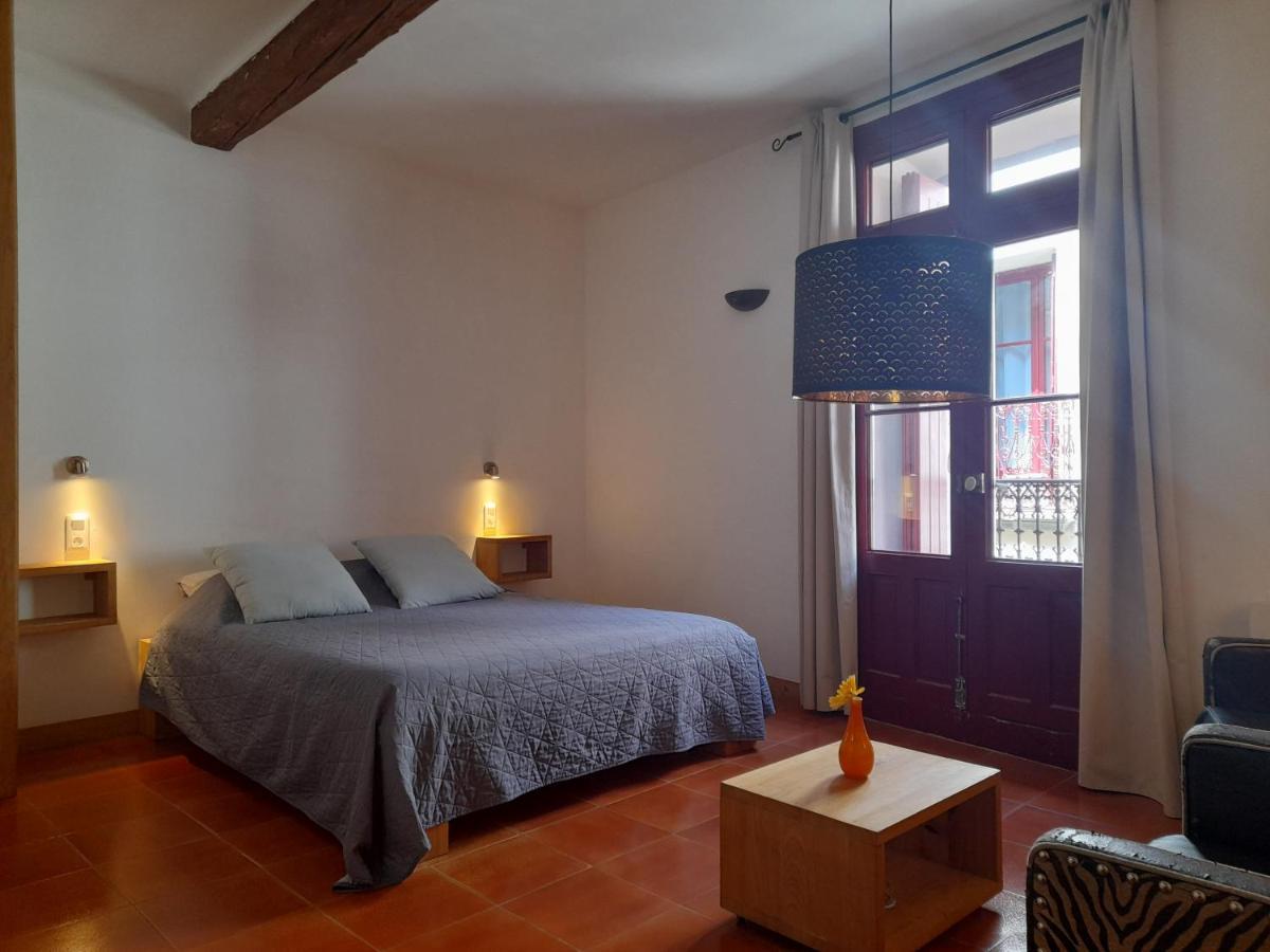 Les Studios De St Guilhem Saint-Guilhem-le-Desert Zewnętrze zdjęcie