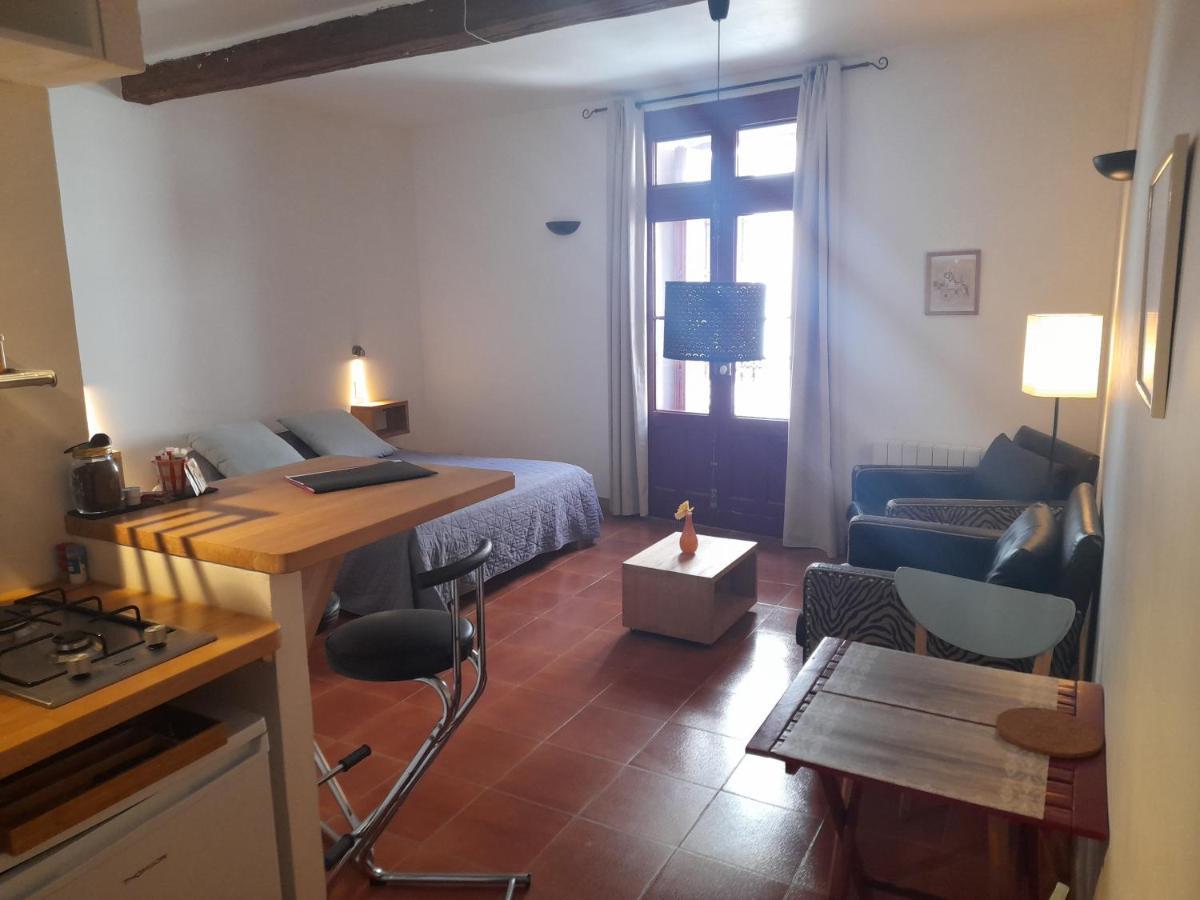 Les Studios De St Guilhem Saint-Guilhem-le-Desert Zewnętrze zdjęcie