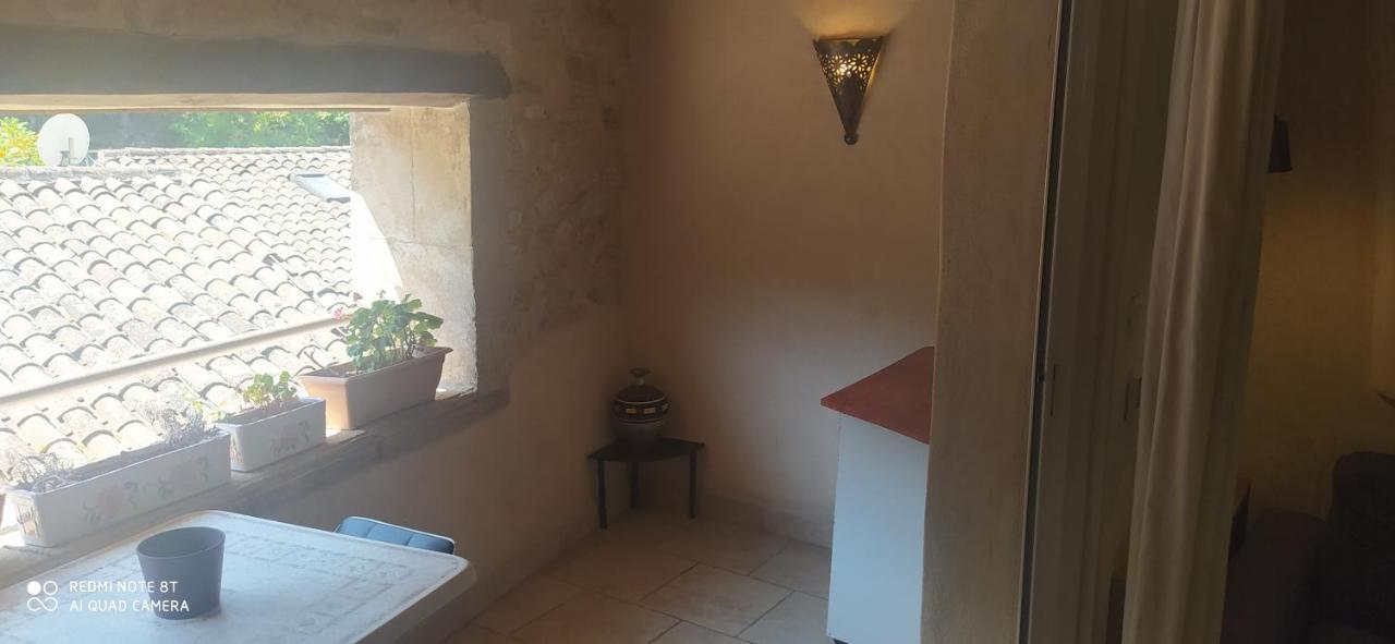 Les Studios De St Guilhem Saint-Guilhem-le-Desert Zewnętrze zdjęcie