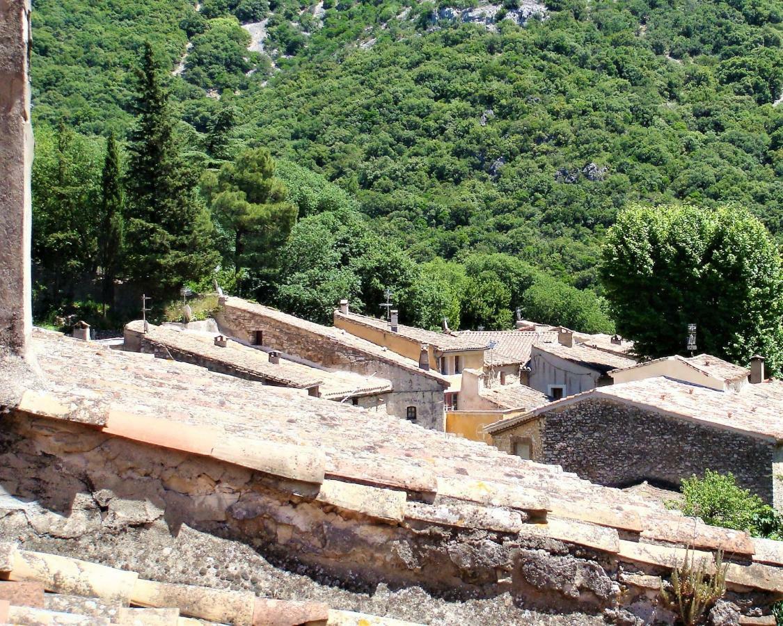 Les Studios De St Guilhem Saint-Guilhem-le-Desert Zewnętrze zdjęcie