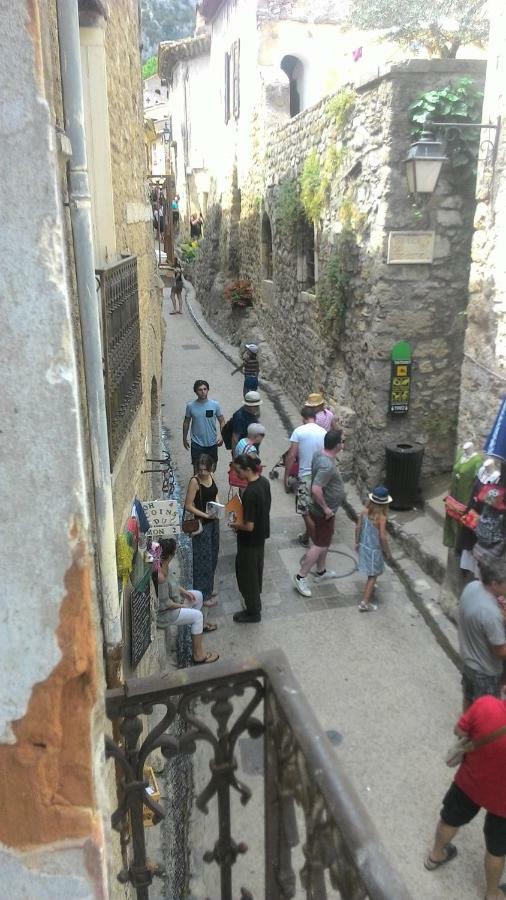 Les Studios De St Guilhem Saint-Guilhem-le-Desert Zewnętrze zdjęcie